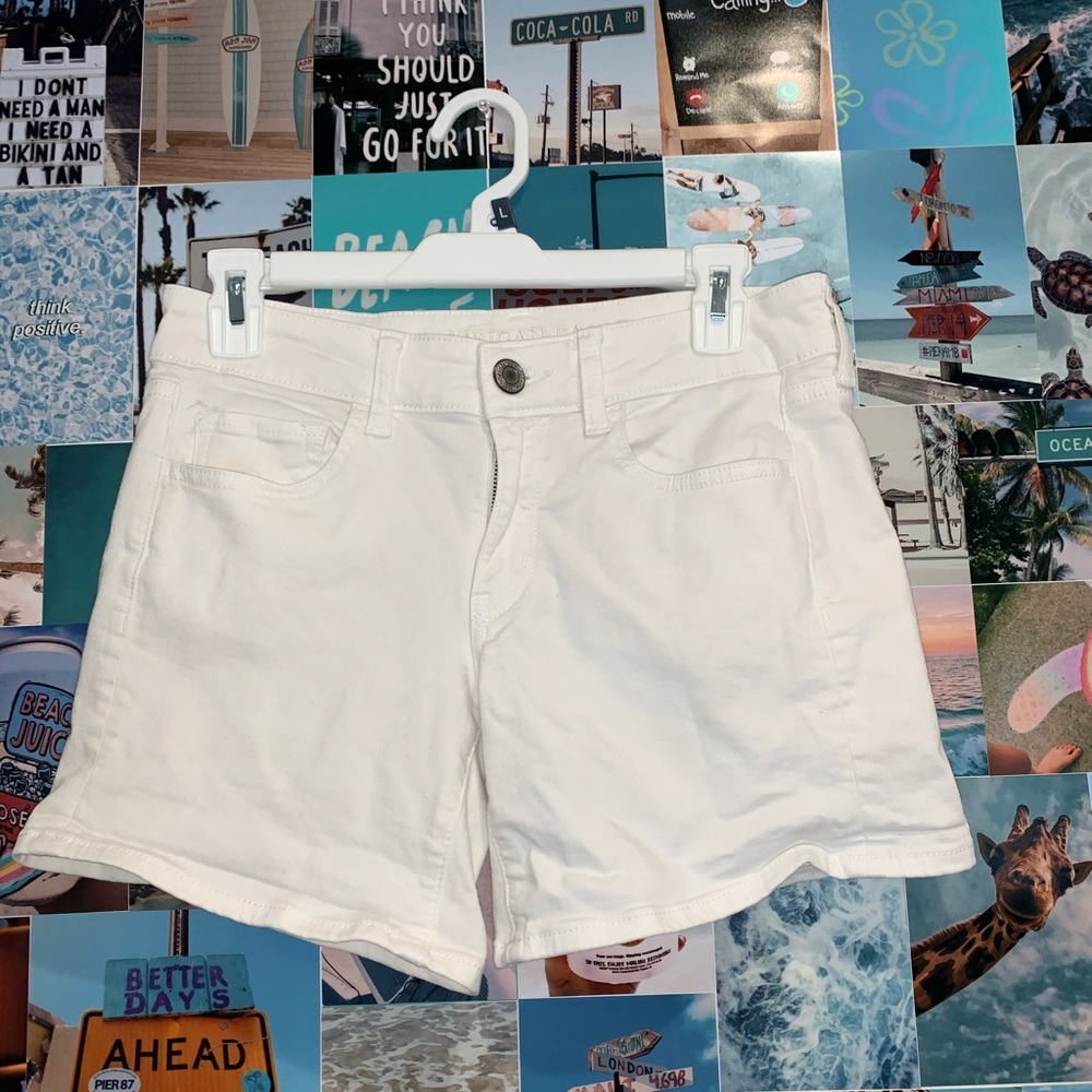 White American Eagle Super Stretch Jean Shorts